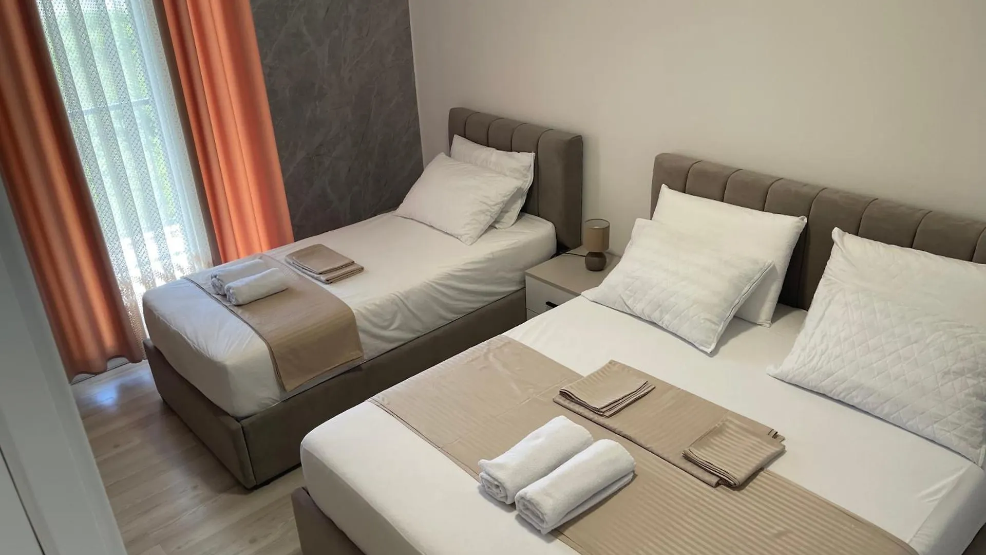 Stivens Holiday Apartments Shëngjin